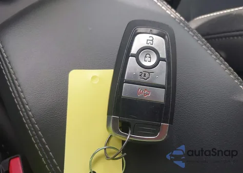 2023 Ford Mustang Mach-E Premium z USA, uszkodzony, nr VIN 3FMTK3SU3PMA96590